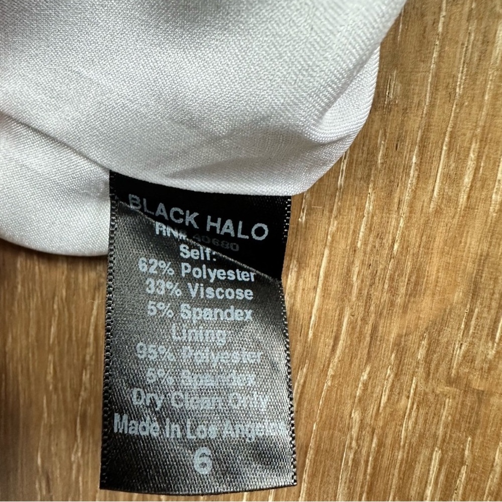 Black Halo Jackie O White Midi Dress - Picture 6 of 8